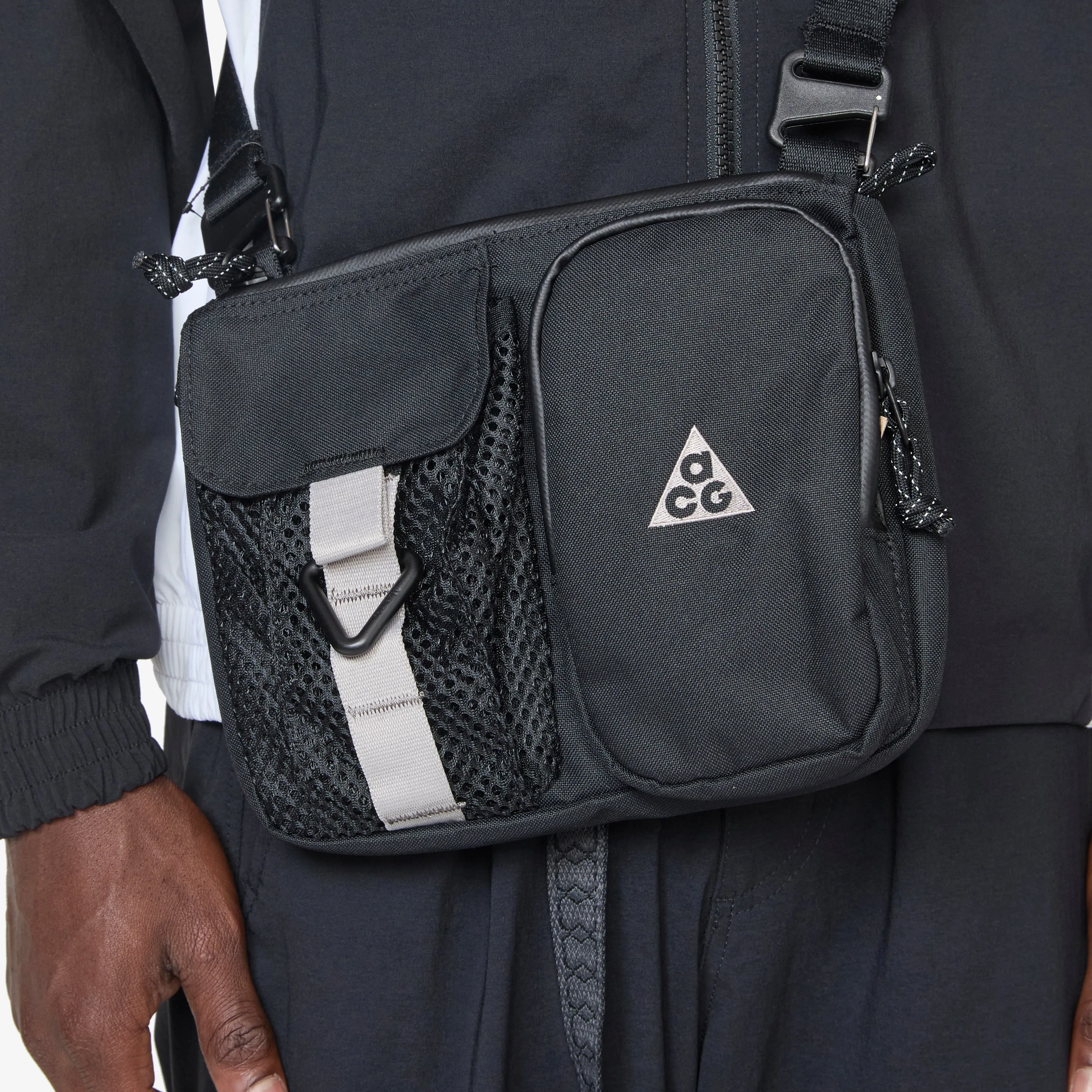 ACG 'Daymax' Crossbody Bag Black | College Grey | College Grey