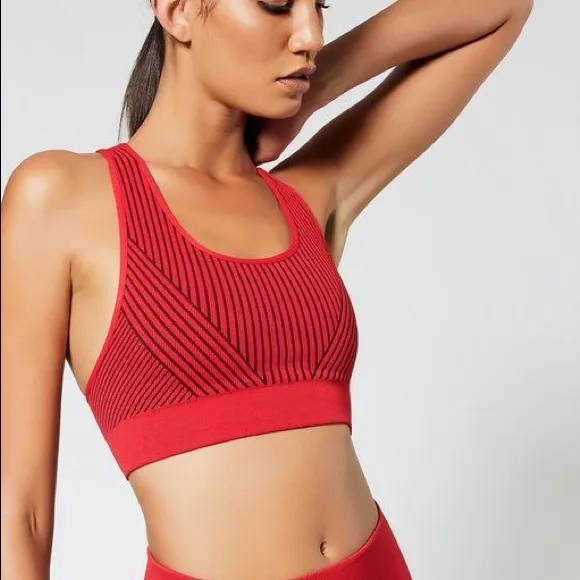 Alala Convertible Seamless Racerback  Bra