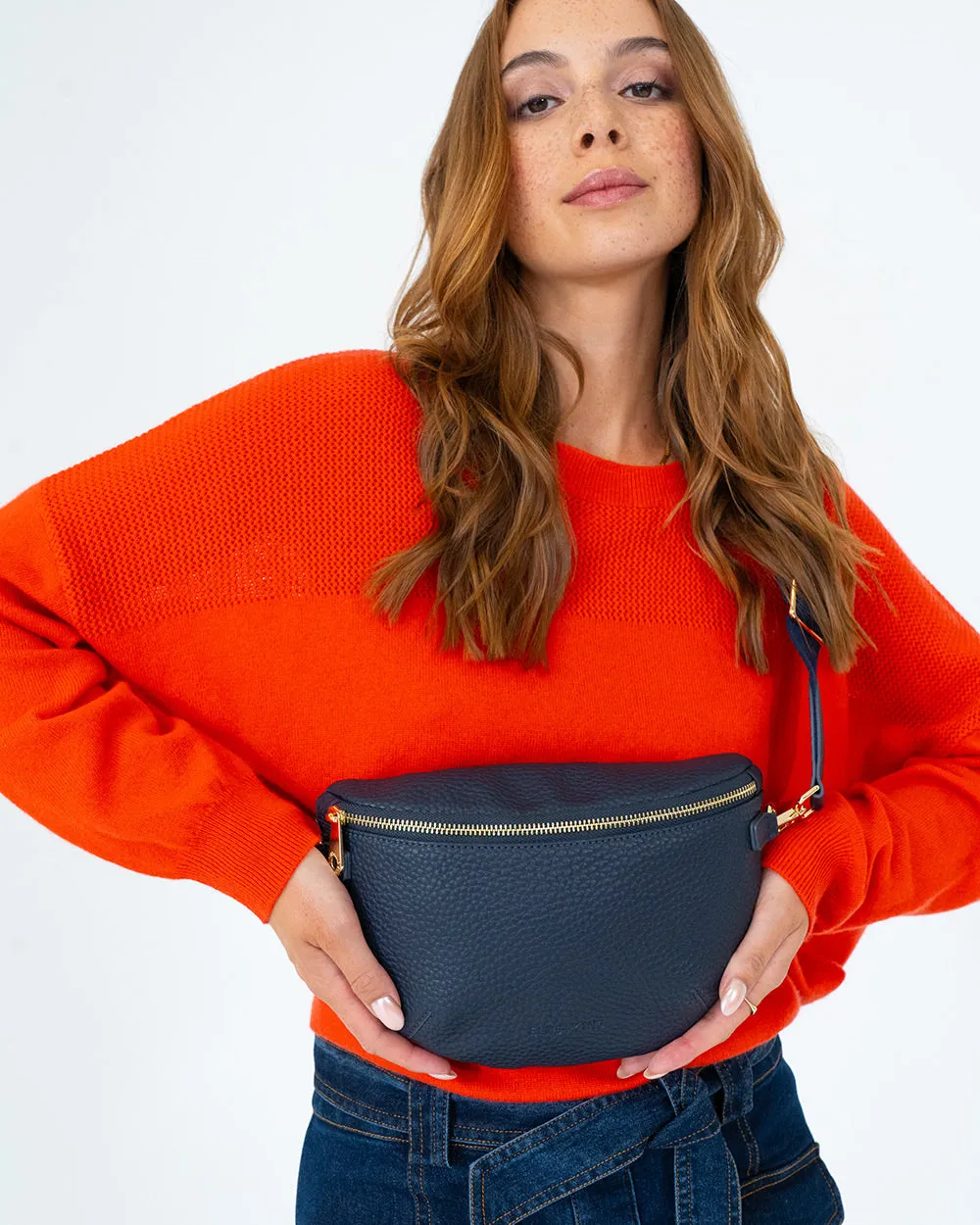 Alamo Sling Bag - Navy