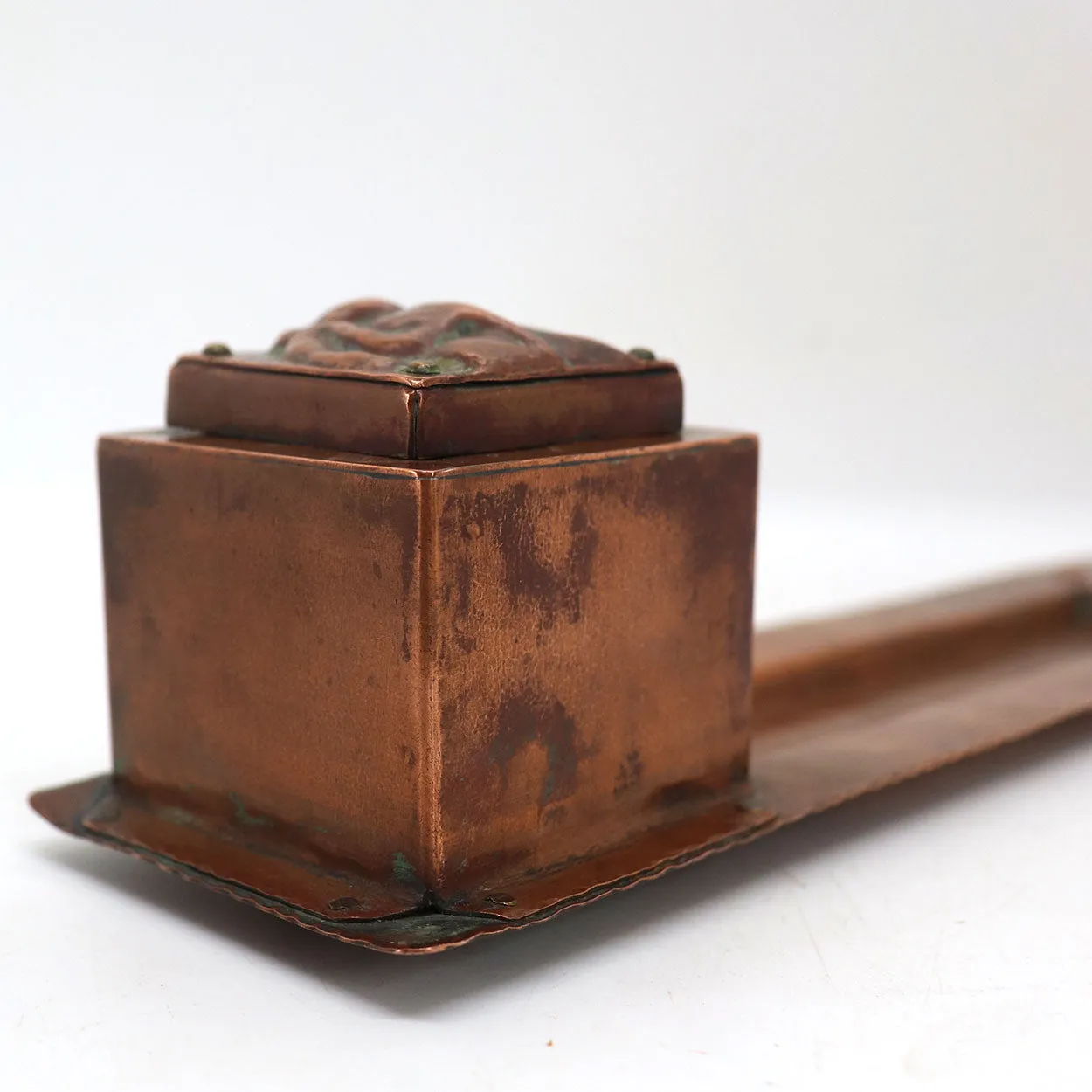 American Forest Craft Guild Arts and Crafts Hammered Copper Scarab Inkstand