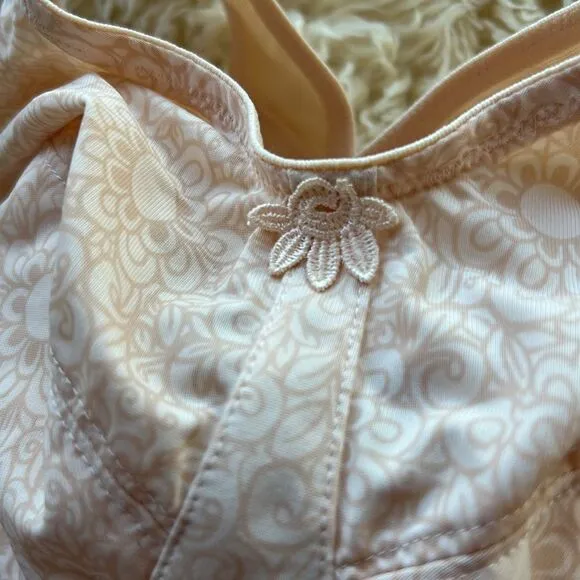 Anita Bra Comfort Flora Minimizer unlined adjustable floral lightweight Ecru 36G