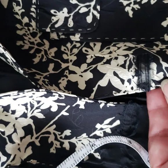 Anne Klein Midi Lightweight Coat Black &amp; Cream Floral Print Size 6