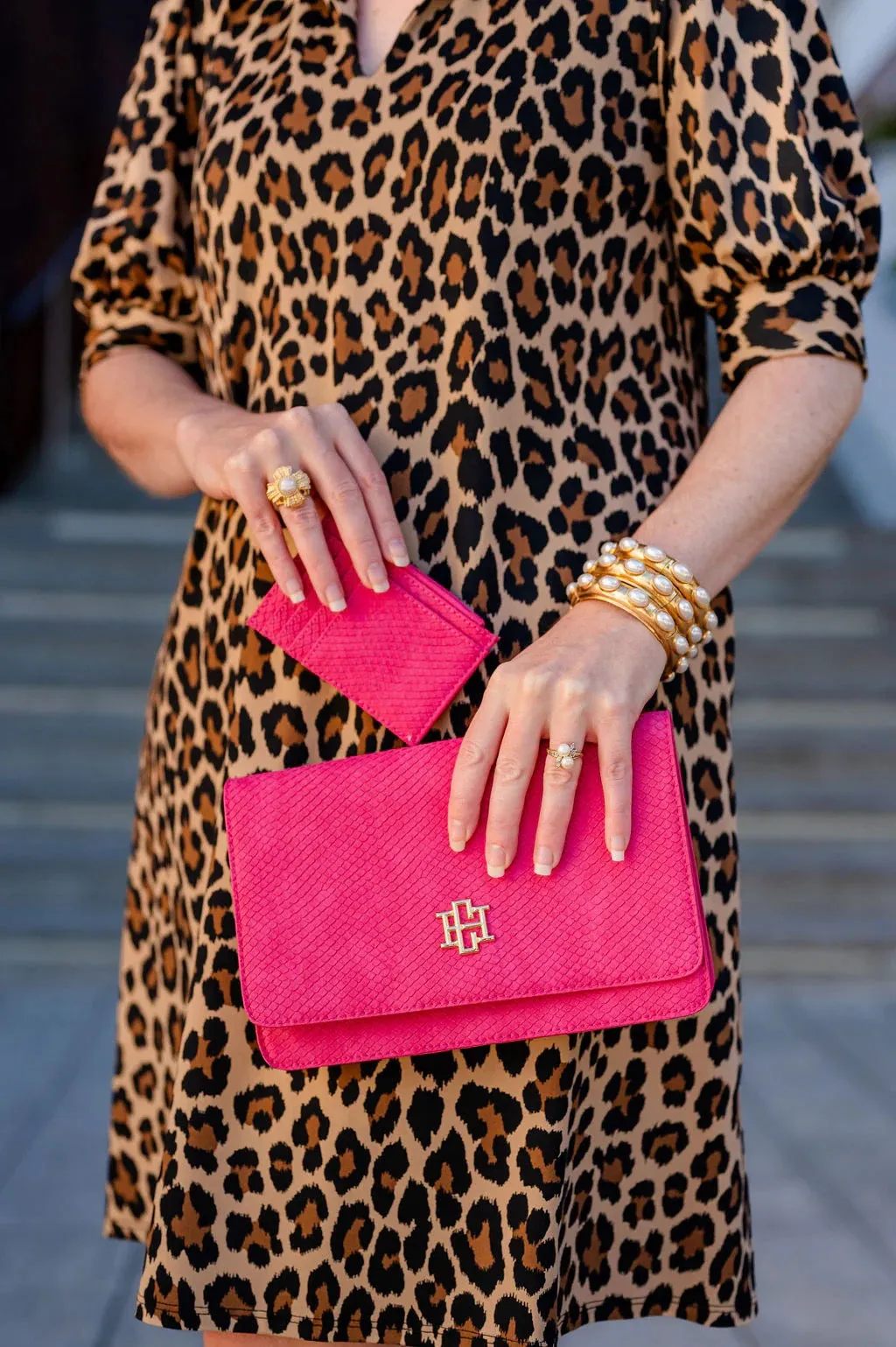 BRYN CLUTCH/CROSSBODY-FUSCHIA