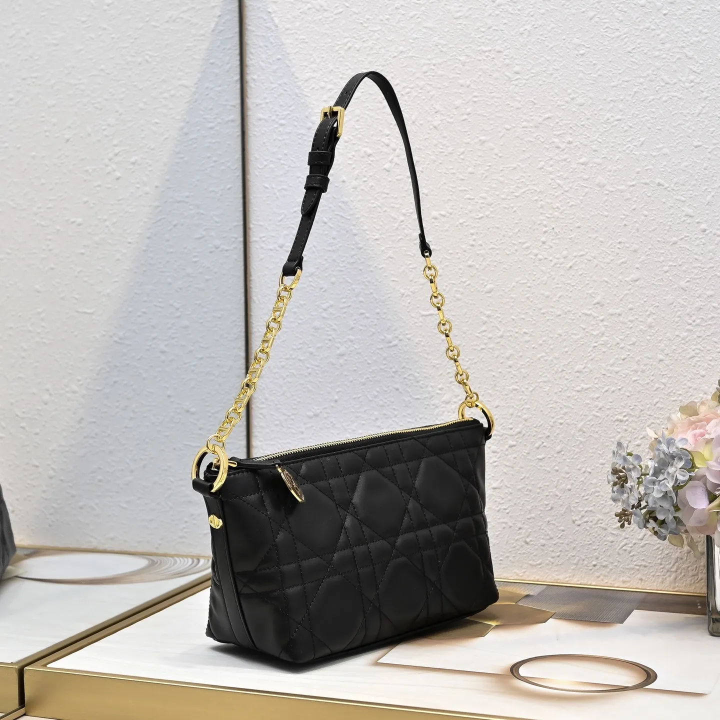 Classic bestsellers exclusive logo handbags