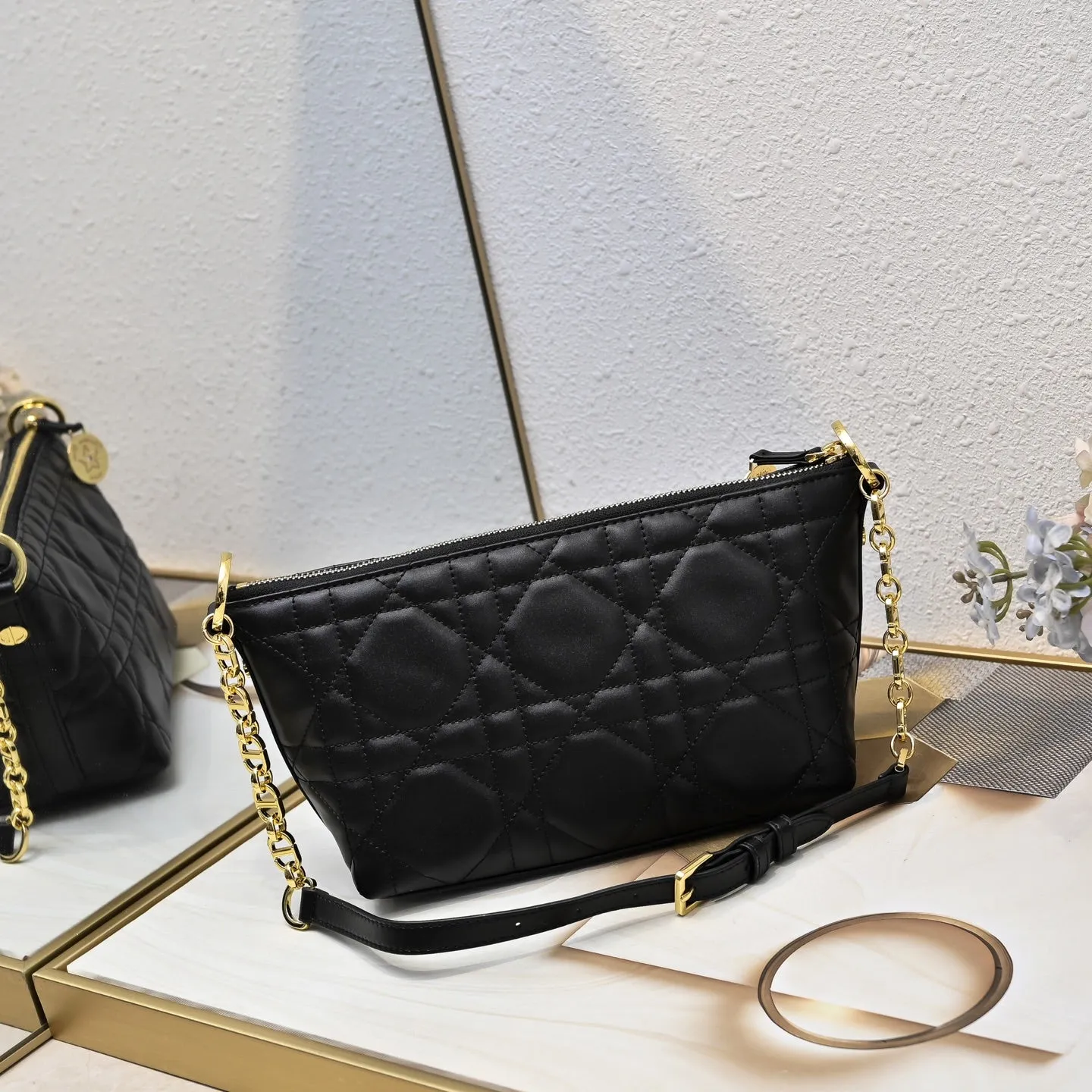 Classic bestsellers exclusive logo handbags