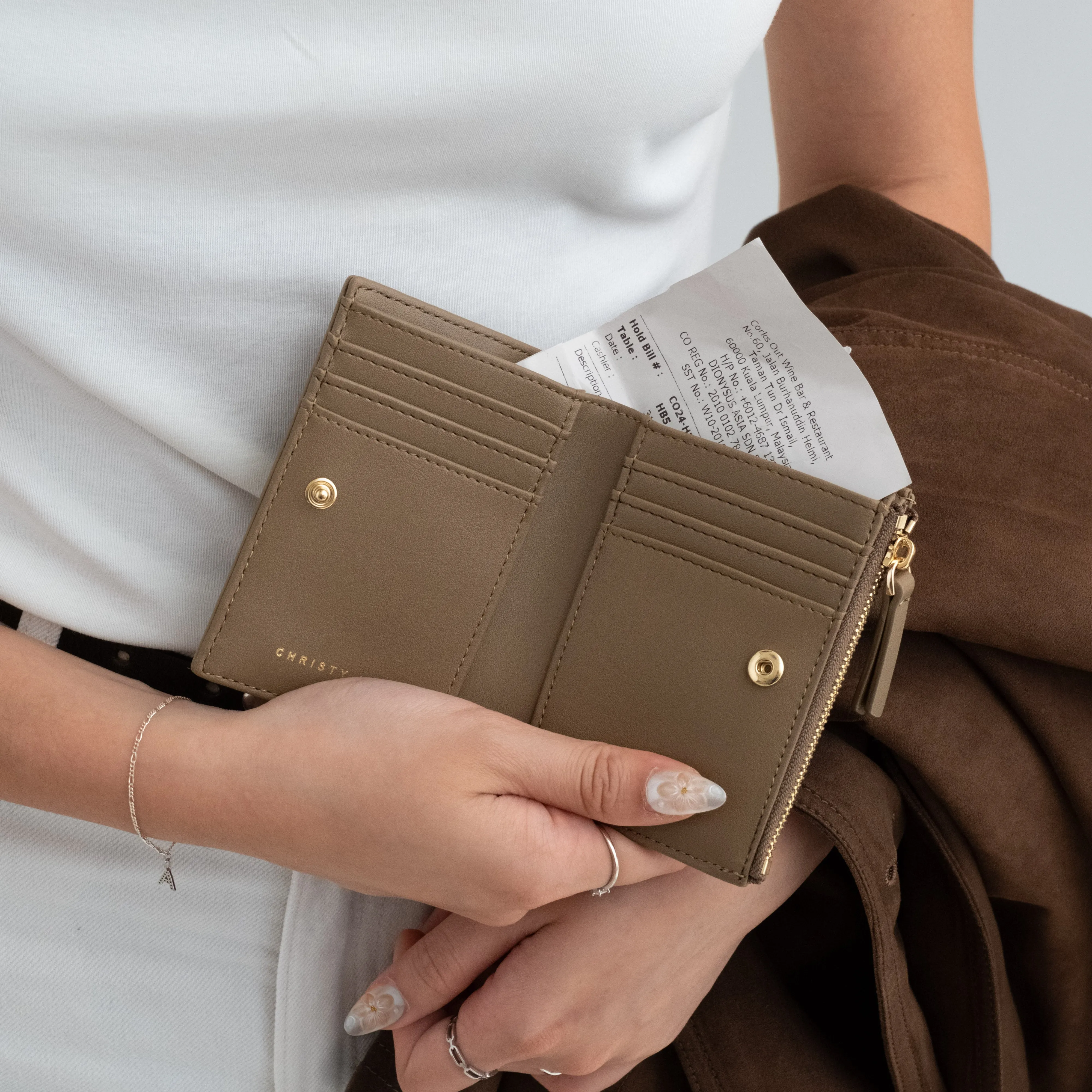 Como Woven Small Wallet
