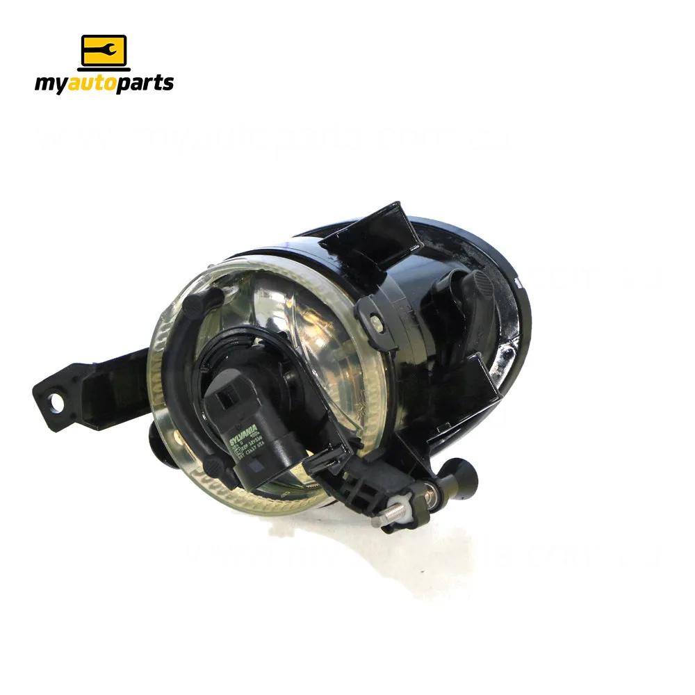 Fog Lamp Passenger Side OES suits Volkswagen Caddy/Eos/Golf/Jetta/Tiguan