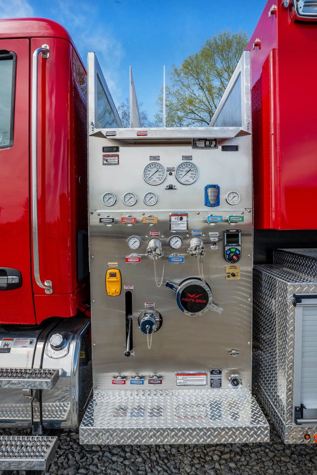 Fouts 3,000 Gallon Kenworth Tanker