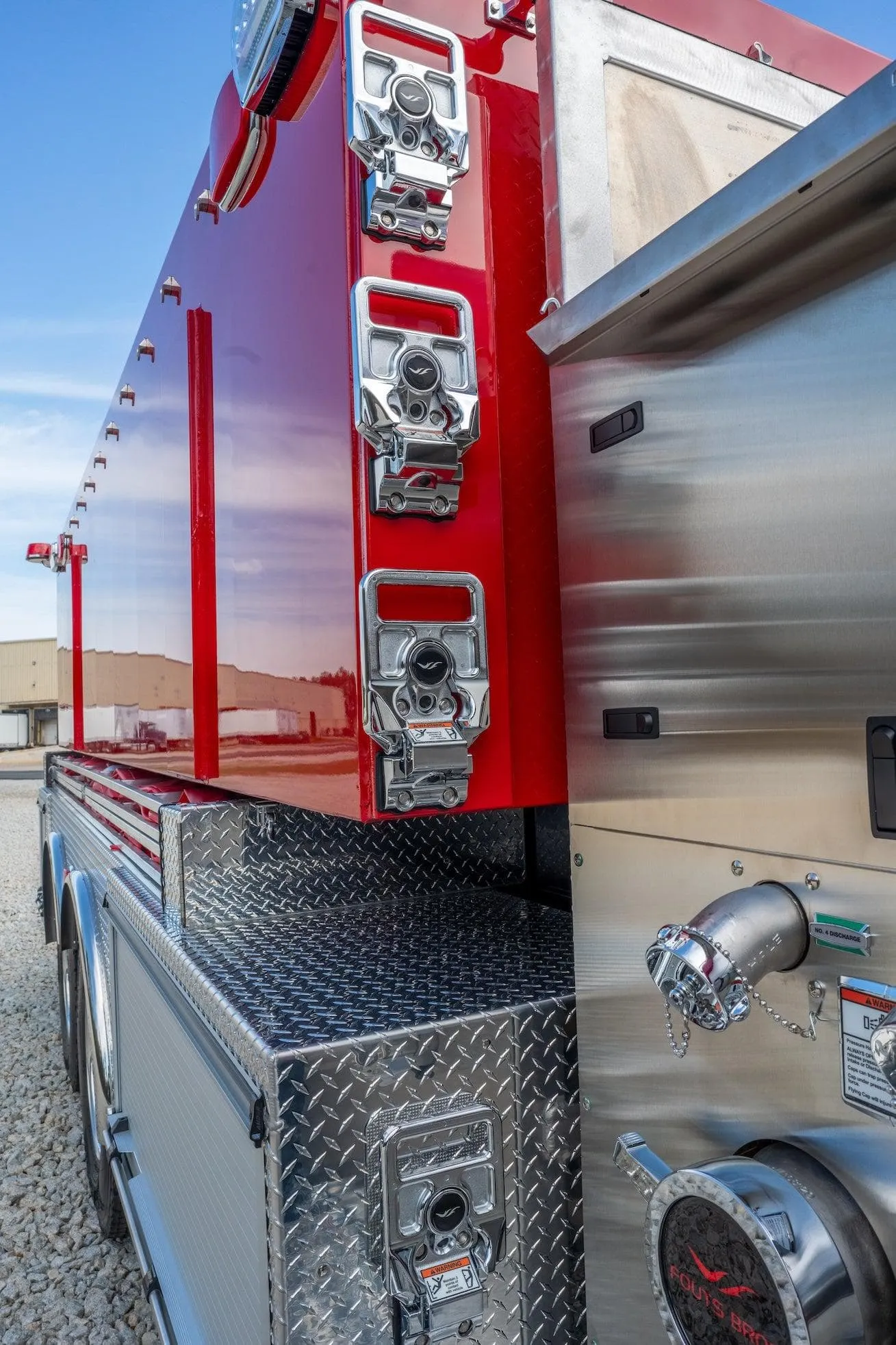 Fouts 3,000 Gallon Kenworth Tanker