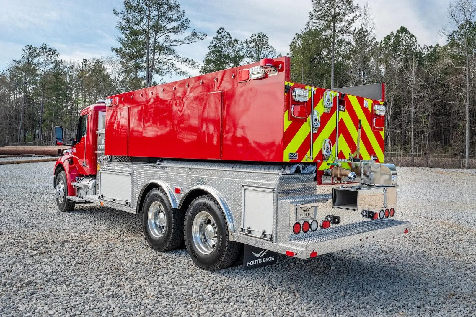 Fouts 3,000 Gallon Kenworth Tanker