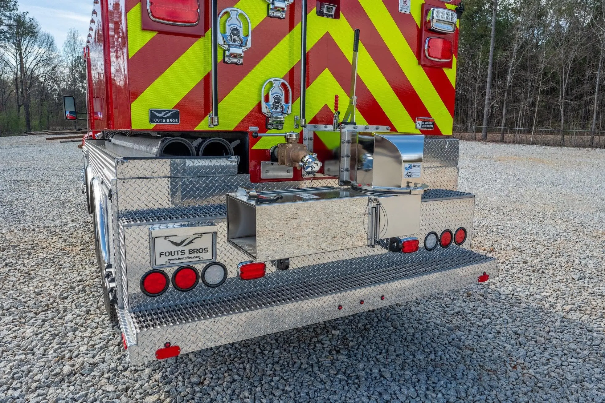 Fouts 3,000 Gallon Kenworth Tanker