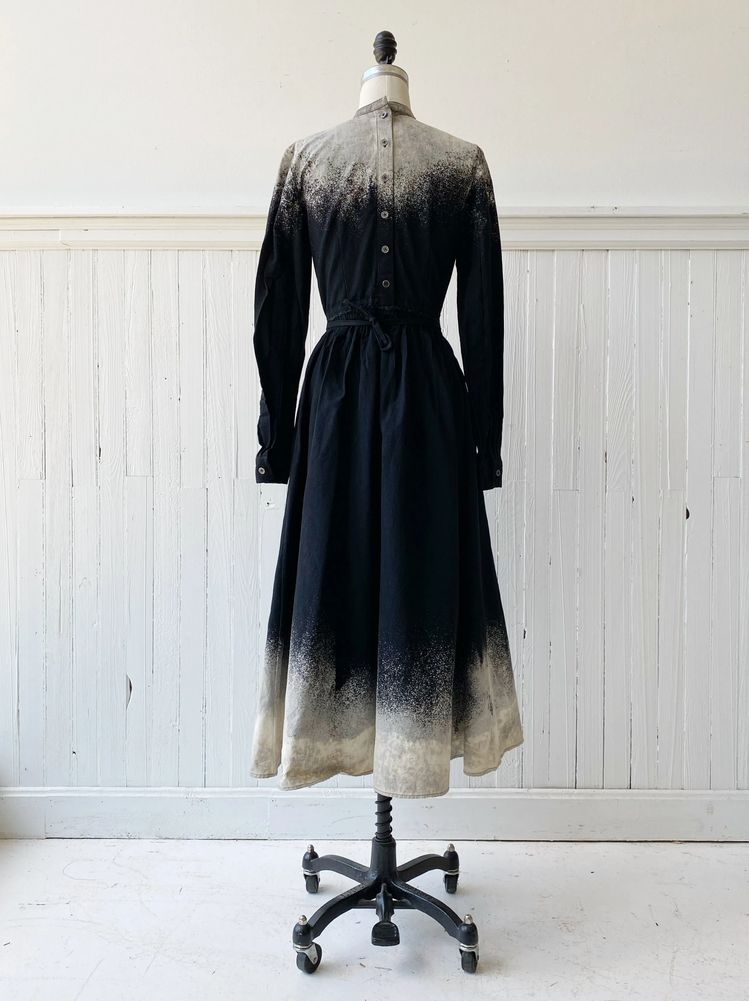 galaxy bleach worker dress in black