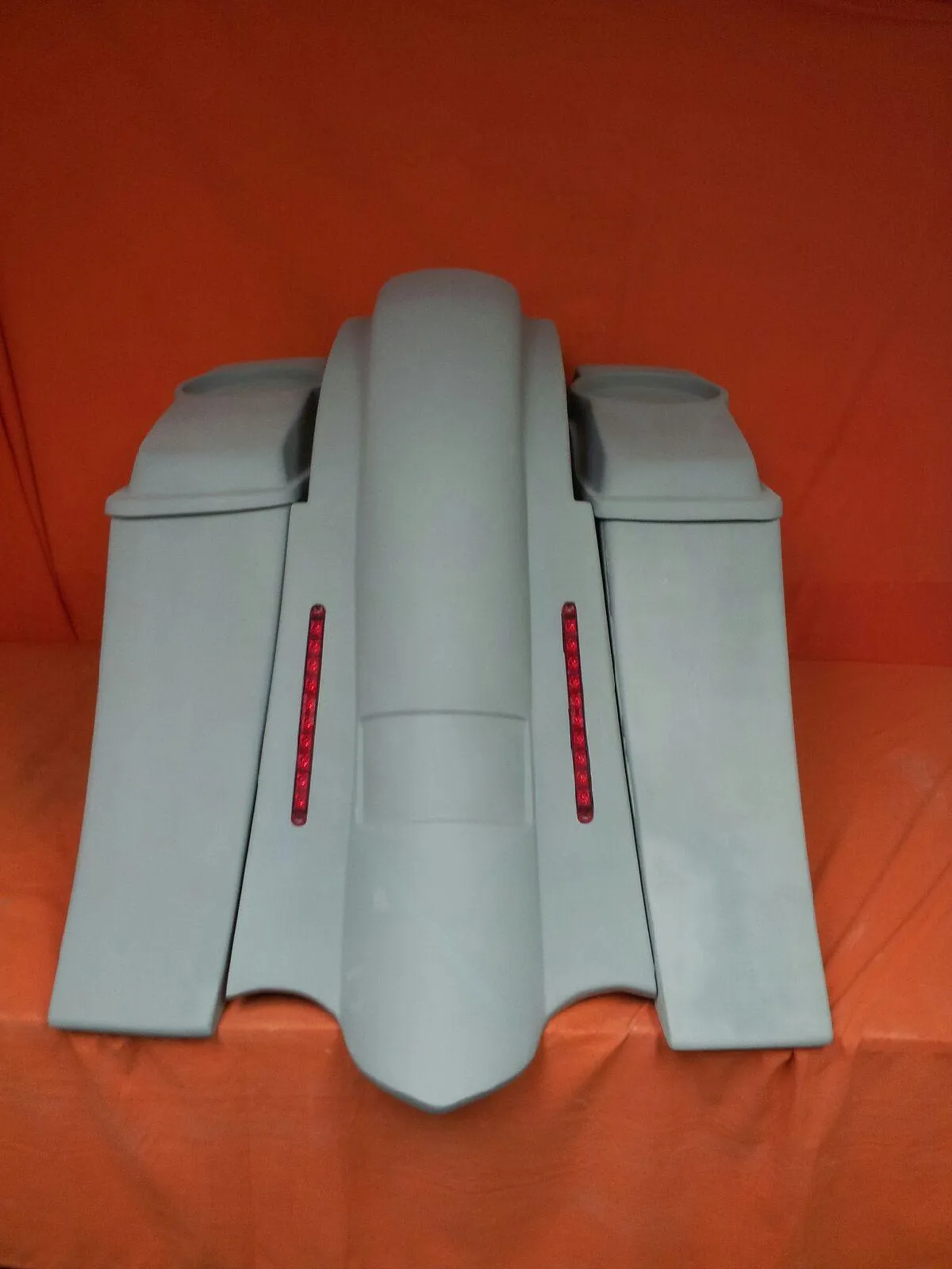 Harley Davidson 6" Heritage Softail Out & Down Extended Saddlebags, 6 x 9 Speaker Lids   LED Fender No Cutouts