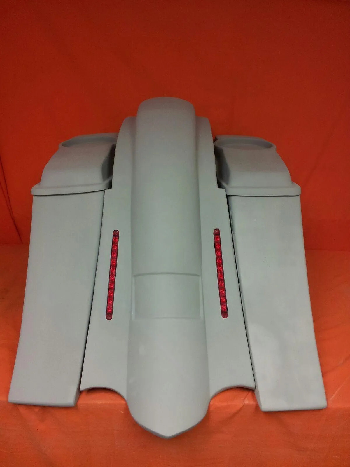 Harley Davidson 6" Heritage Softail Out & Down Extended Saddlebags, 6 x 9 Speaker Lids   LED Fender No Cutouts