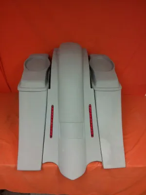 Harley Davidson 6" Heritage Softail Out & Down Extended Saddlebags, 6 x 9 Speaker Lids   LED Fender No Cutouts