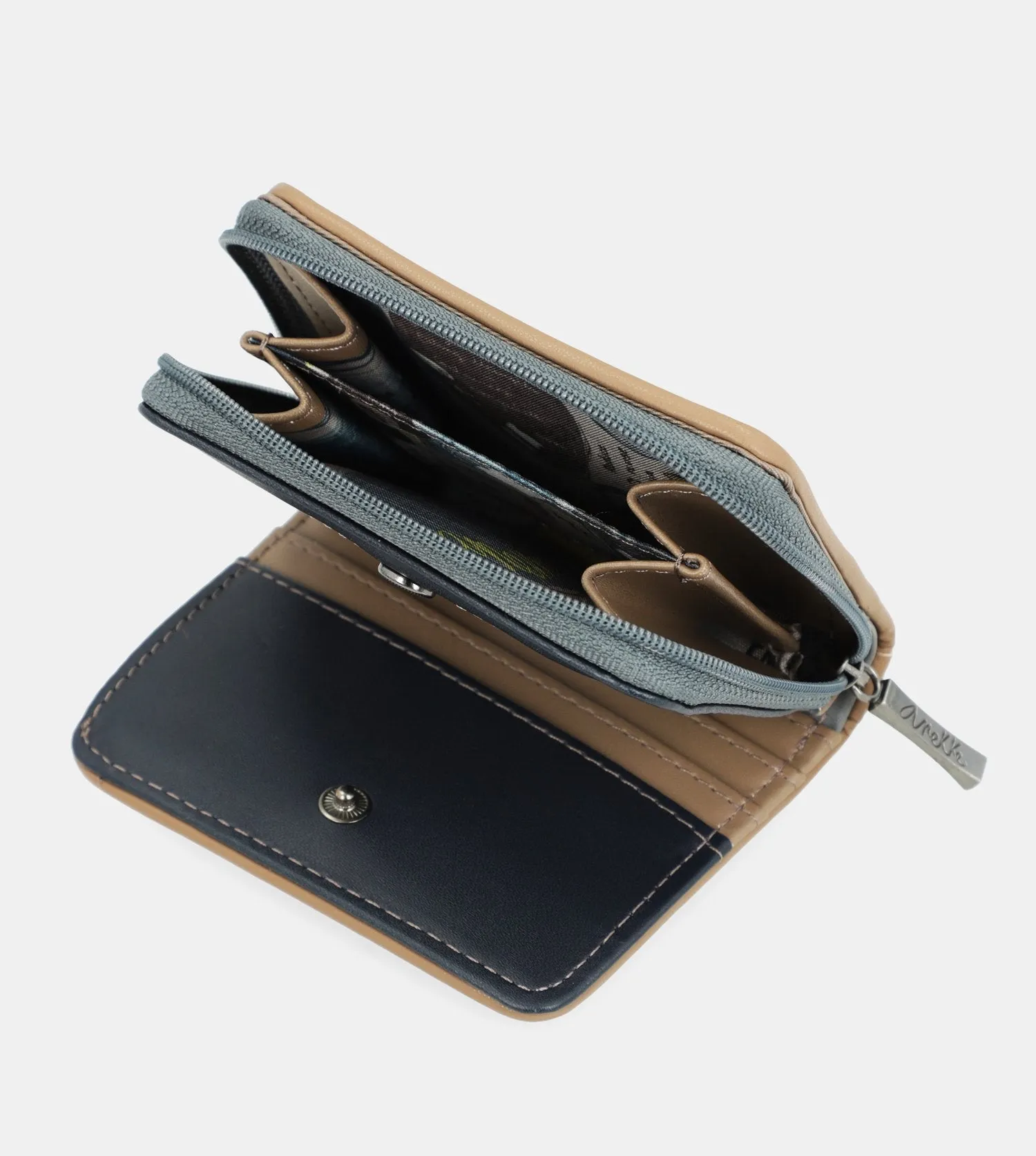 Iceland small wallet