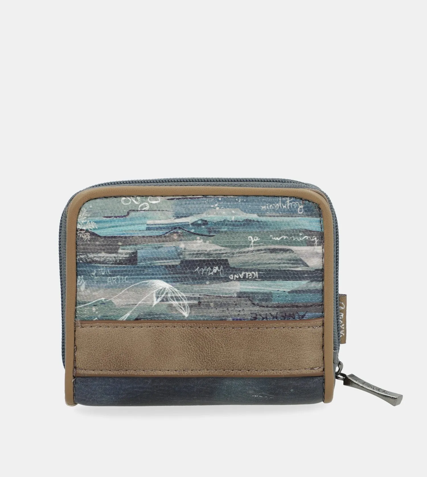 Iceland small wallet