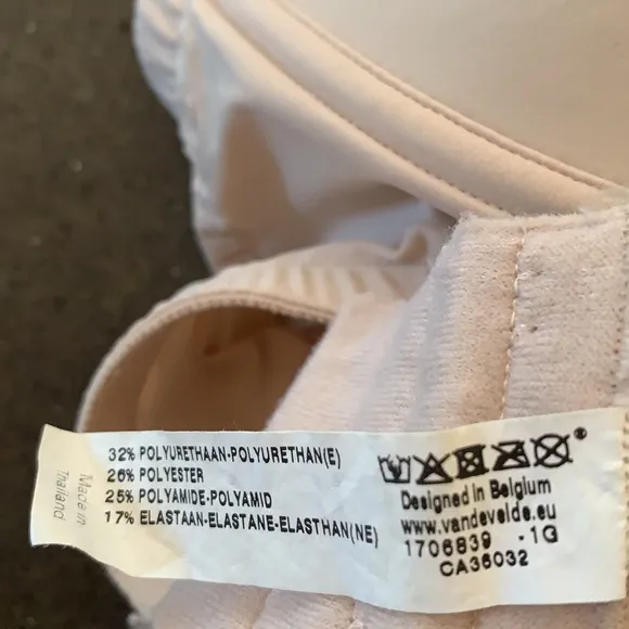 Marie Jo  Tom Convertible Heartshape Bra 32E