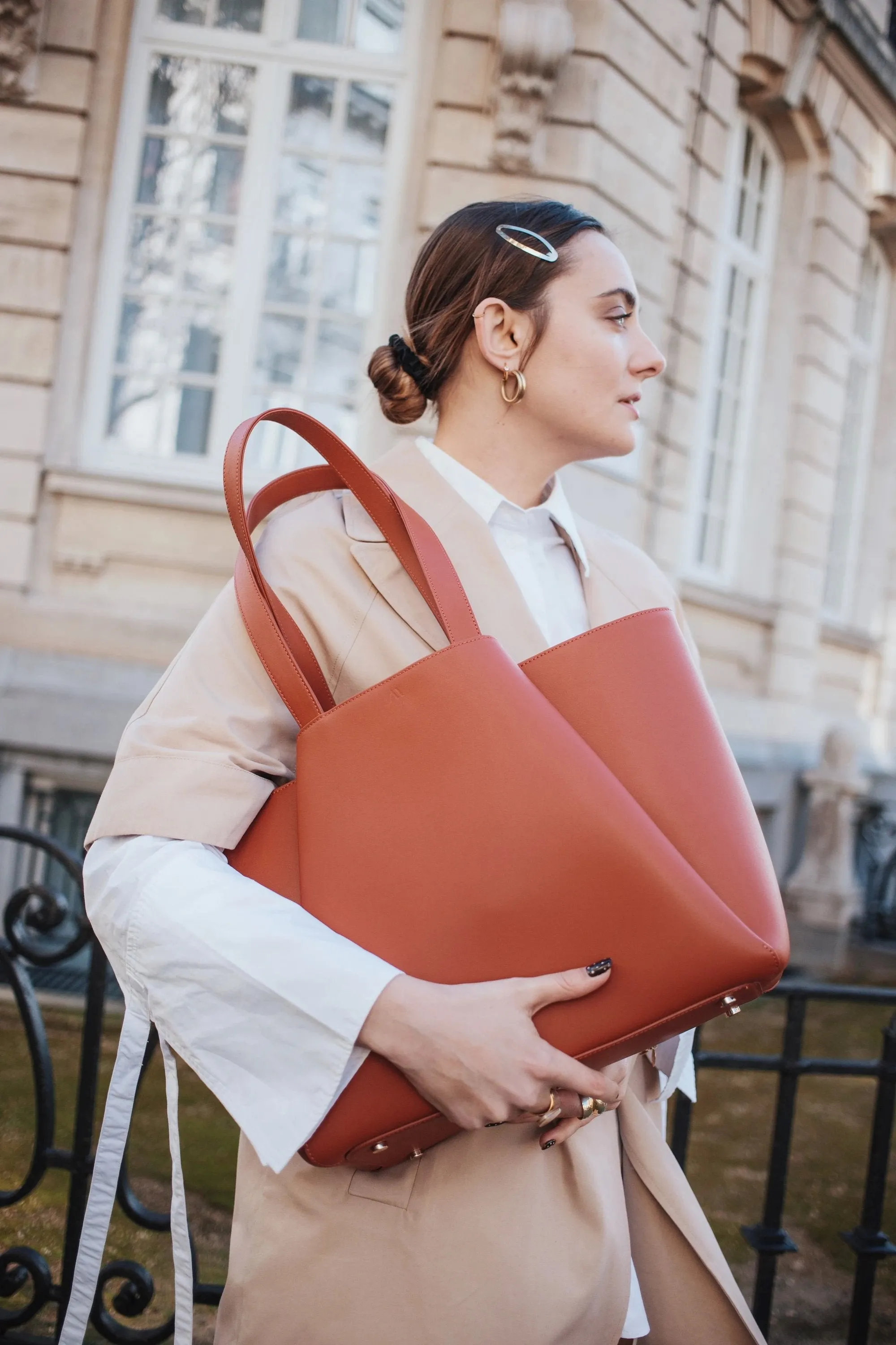 Midi Pyramid Terracotta Bag