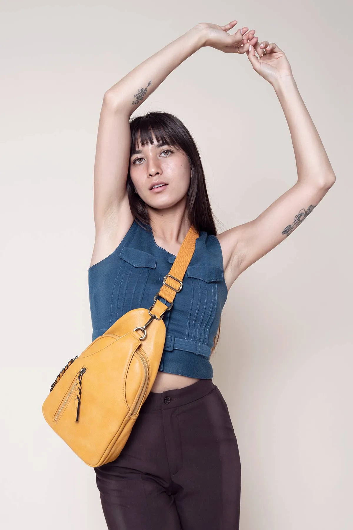 Nikki Dual Compartment Sling Pack Bag: Ballet