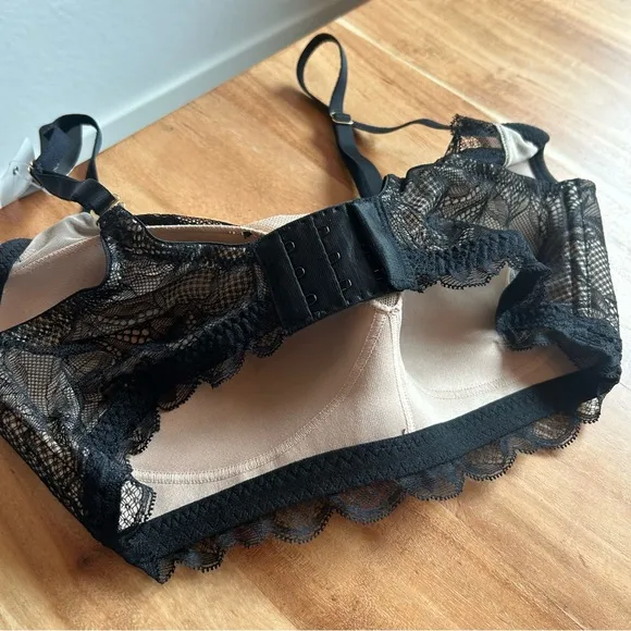 NWT Natori Muse Wire Free Contour Bralette Bra Lace