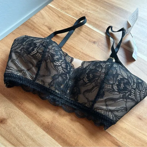 NWT Natori Muse Wire Free Contour Bralette Bra Lace