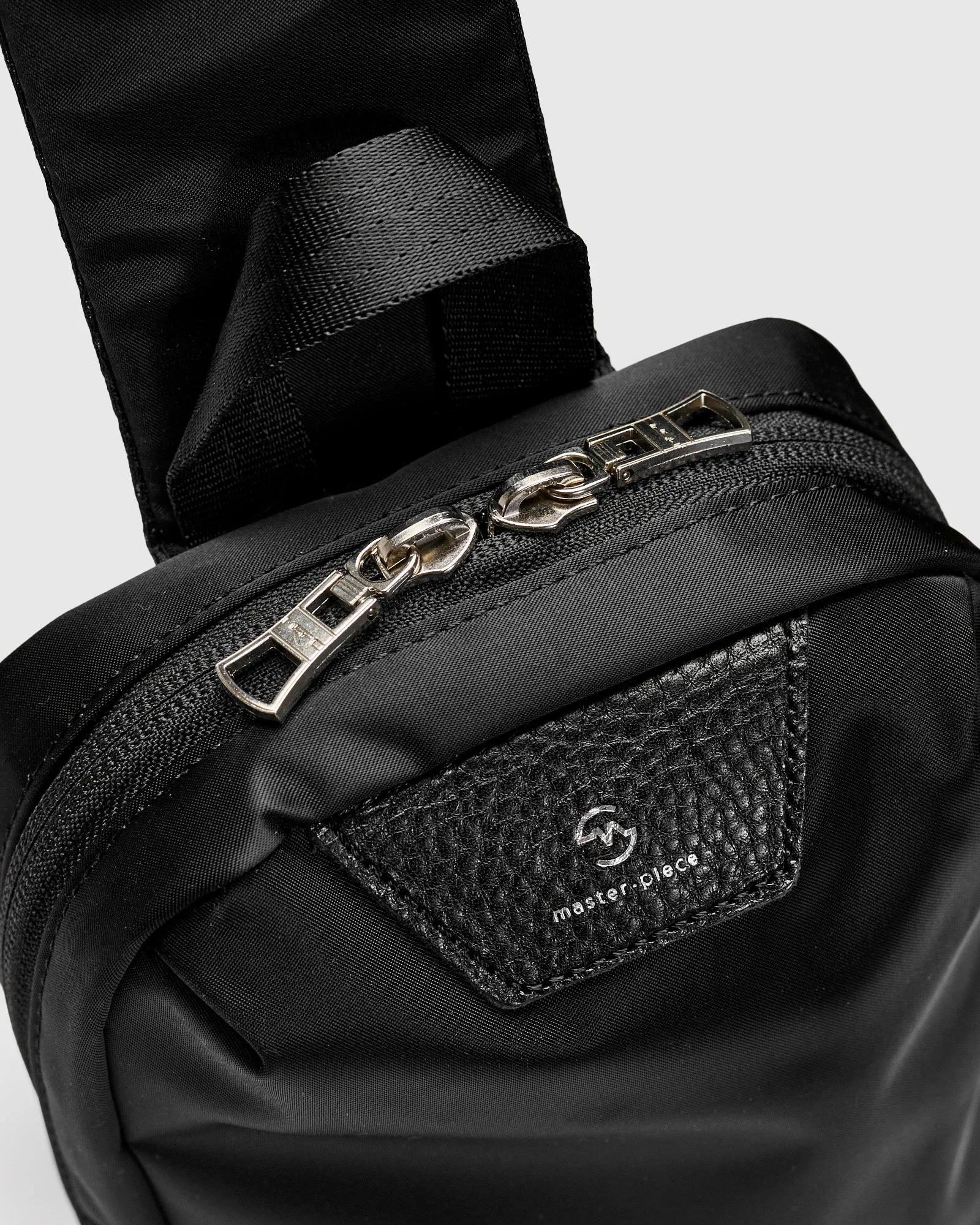 Progress Sling Bag in Black