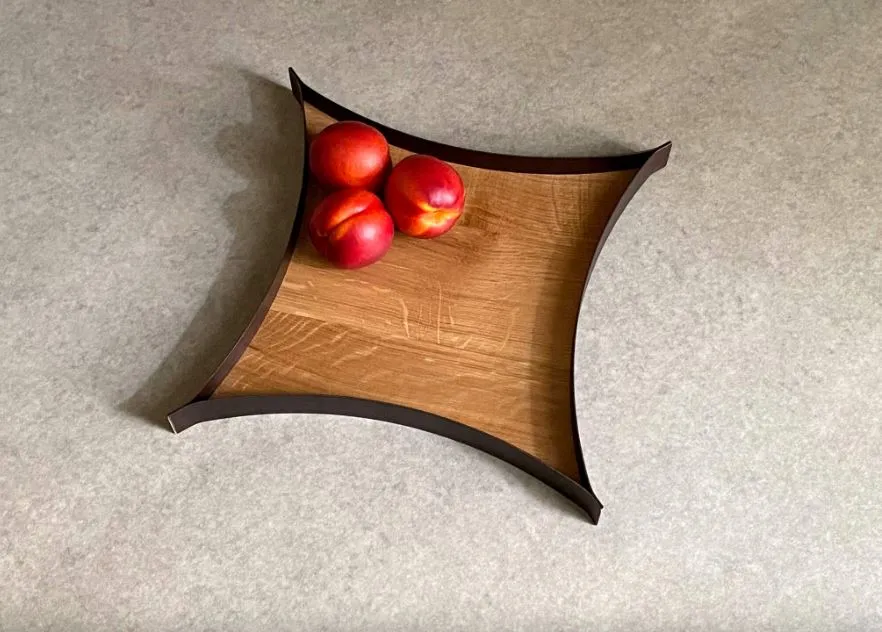 Quadrangle Tray