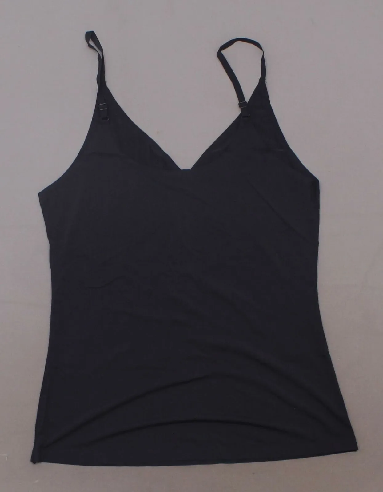 Rhonda Shear Women's Plus Size Lightweight Everyday V-Neck Camisole