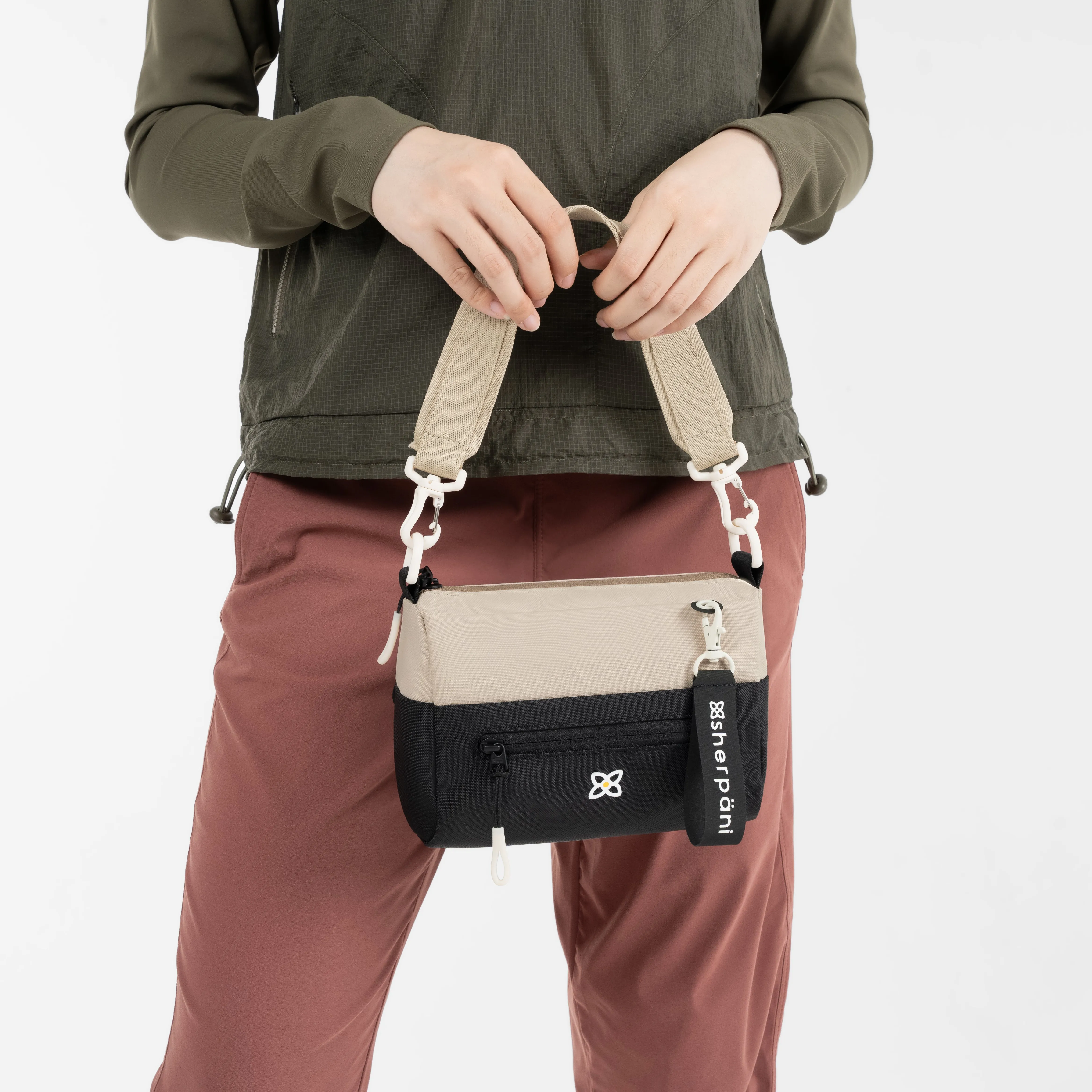 Sherpani Skye Crossbody Handbag con leche