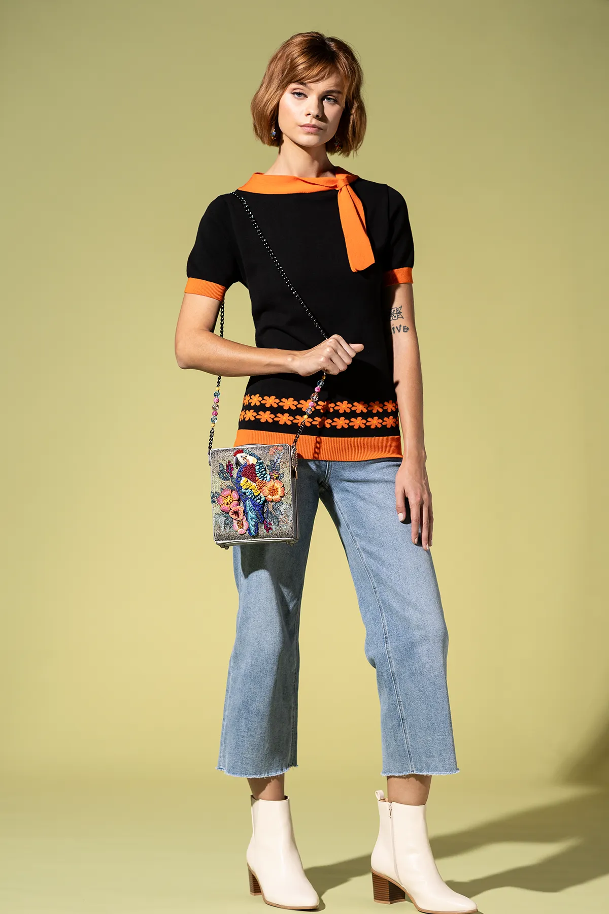 Sitting Pretty Parrot Handbag