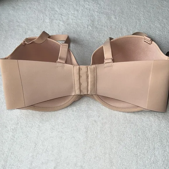 SPANX Up For Anything Strapless Bra