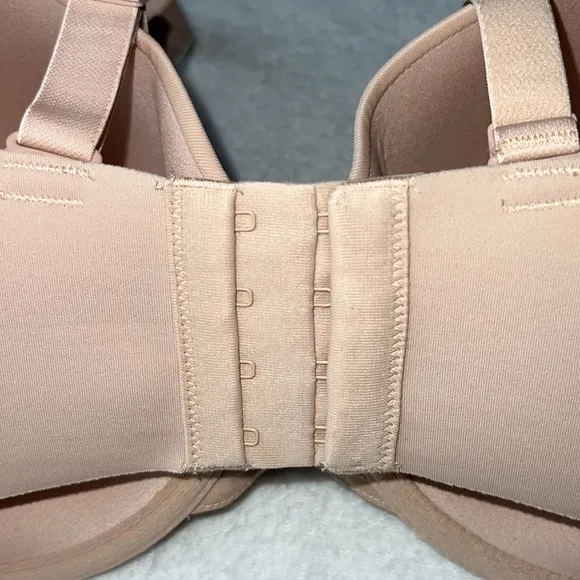 SPANX Up For Anything Strapless Bra