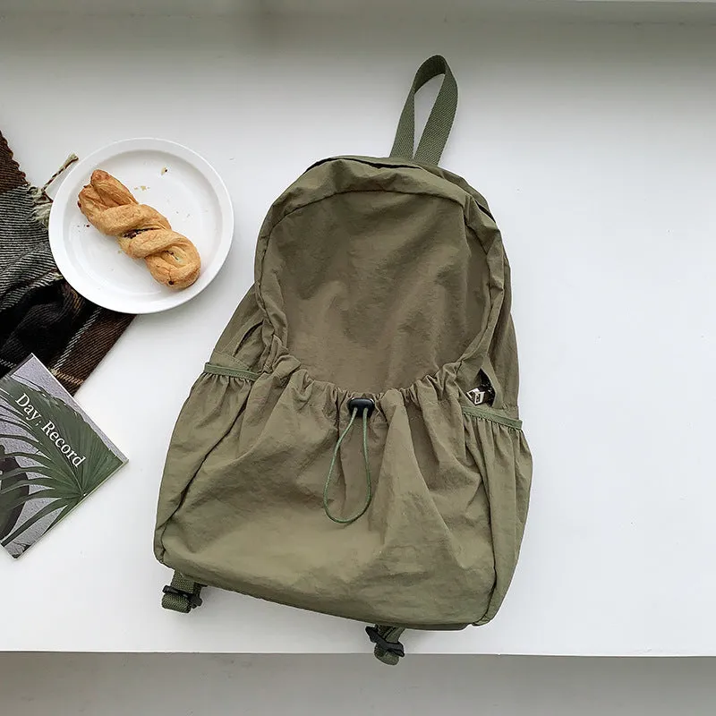 Style Large Capacity Nylon Lightweight Leisure Backpacks