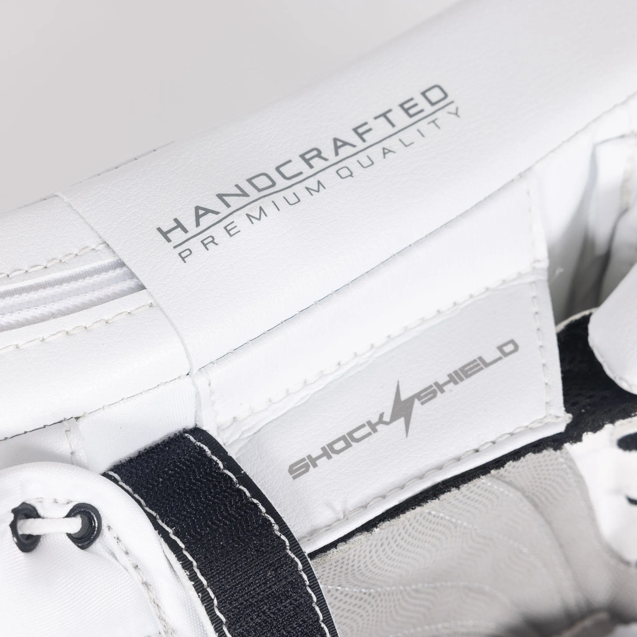 Vaughn Ventus SLR4 Pro Carbon Senior Goalie Blocker