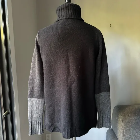 Vince Tri Colorblock Turtleneck Sweater