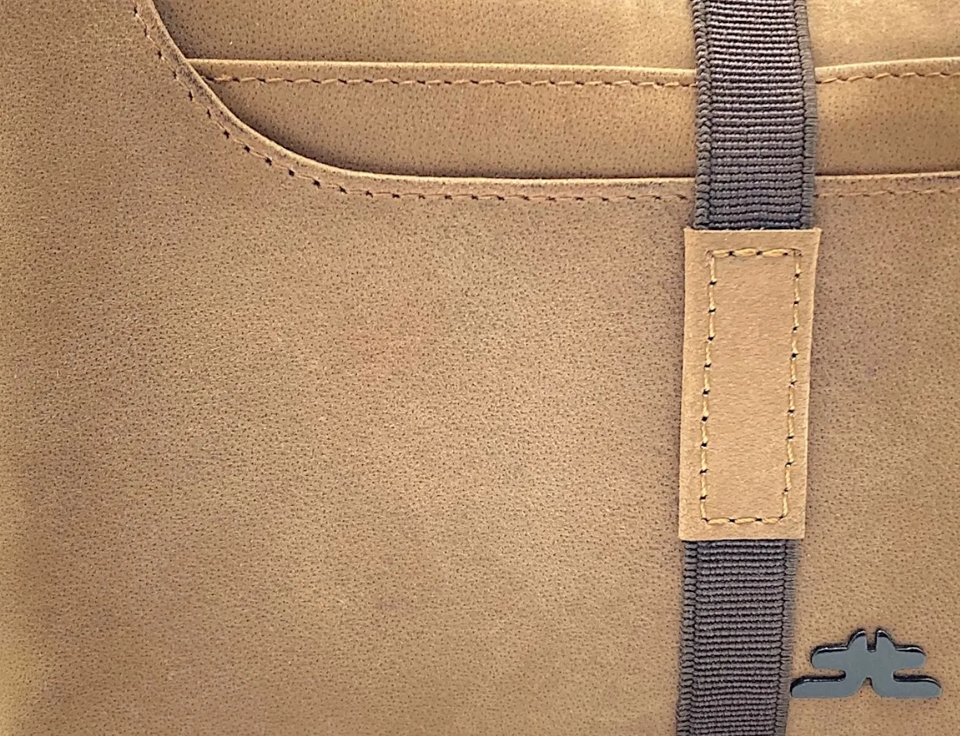 VIP - RFID Multiple Card & Coin, Men's Bifold Wallet With Elastic Lock, Inside Zip # 1244 Elastic