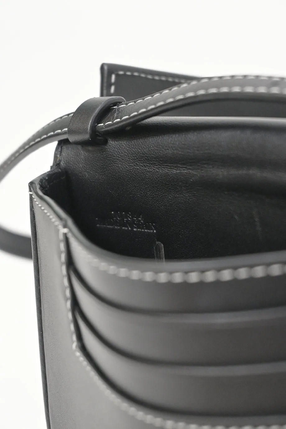 [WB7192] Loewe | Cross-Body Bag