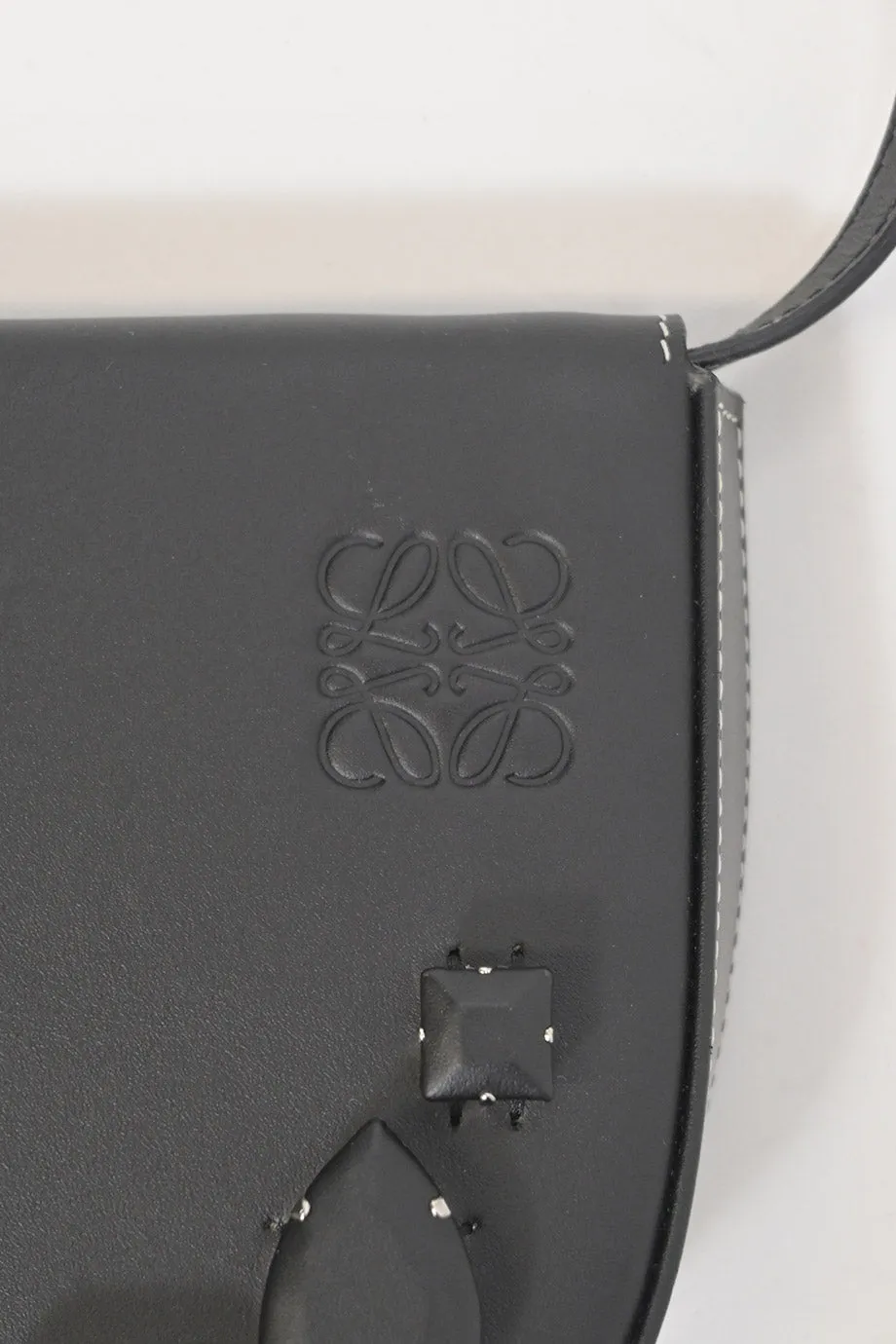 [WB7192] Loewe | Cross-Body Bag