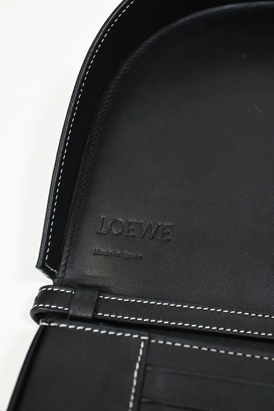 [WB7642] Loewe | Cross-Body Bag
