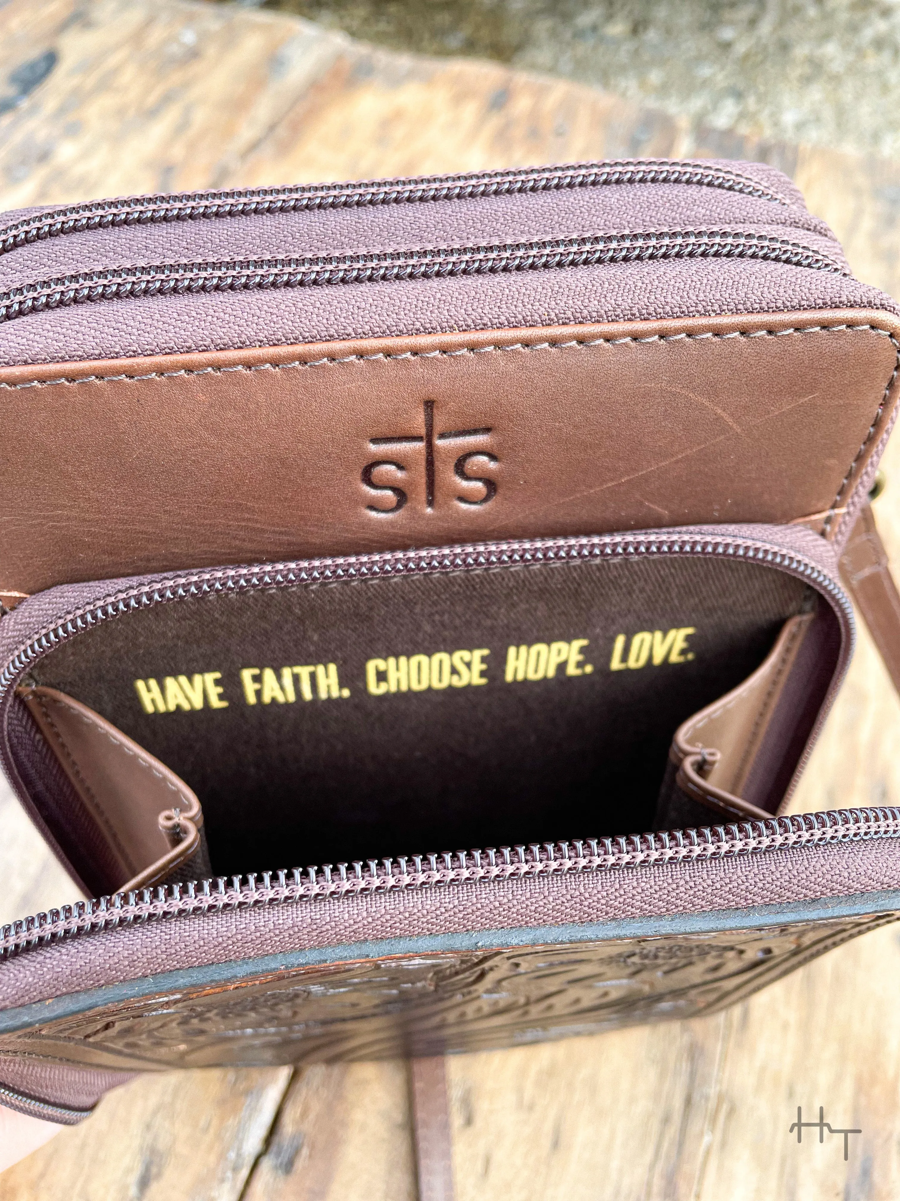 Westward Jessie Crossbody Purse