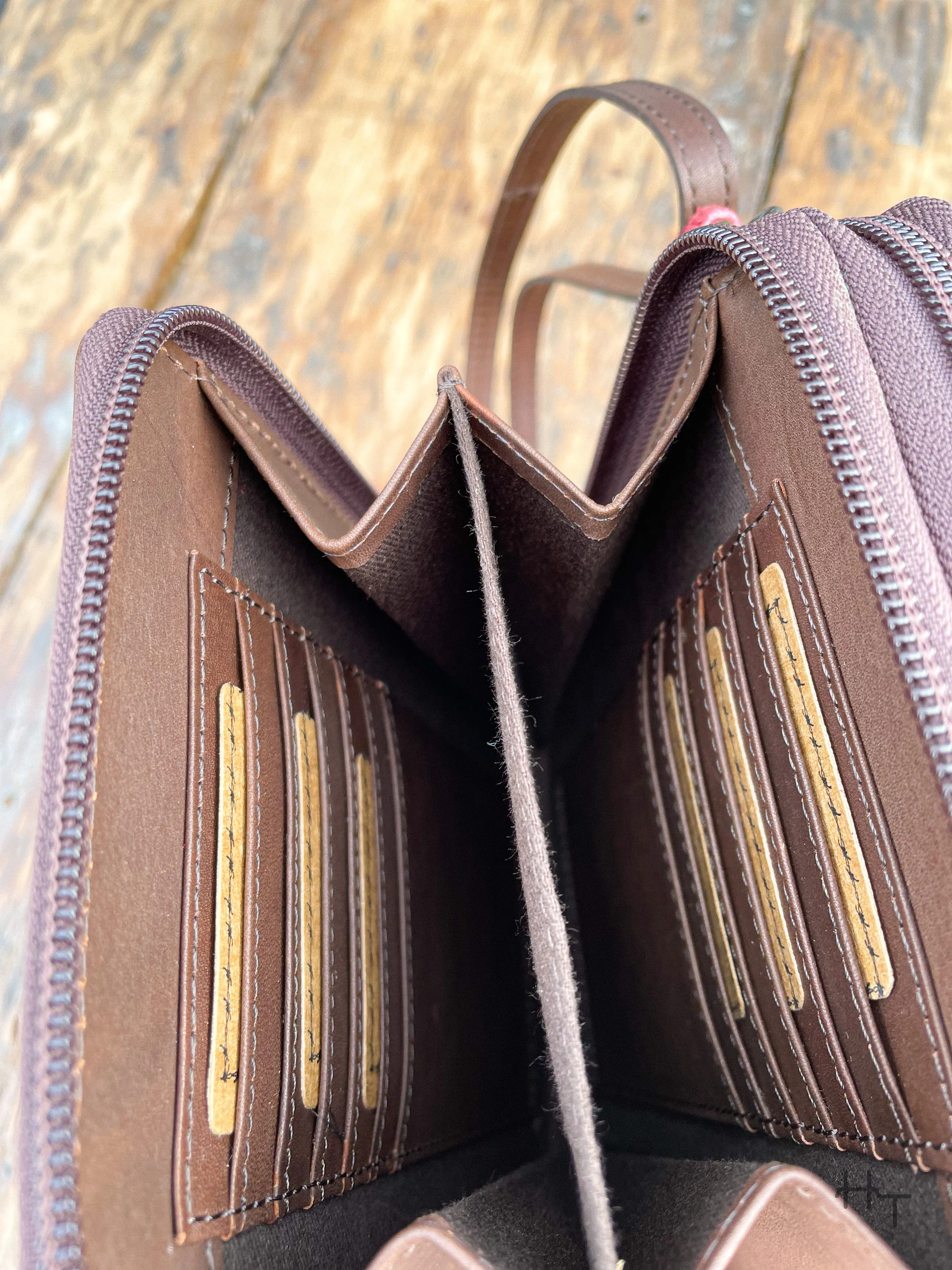 Westward Jessie Crossbody Purse